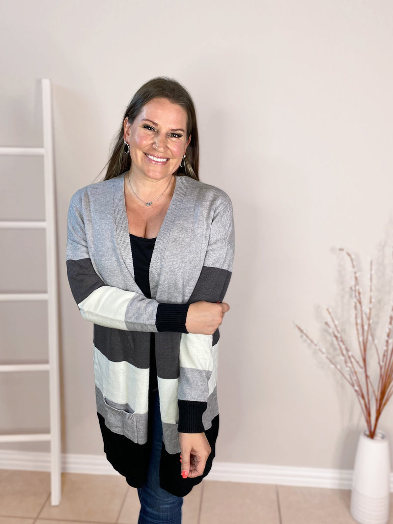 grey black white cardigan with pockets misty bd arms in front