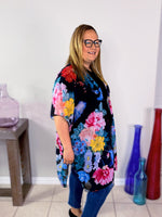 Floral Kimono in Black - S-XXL