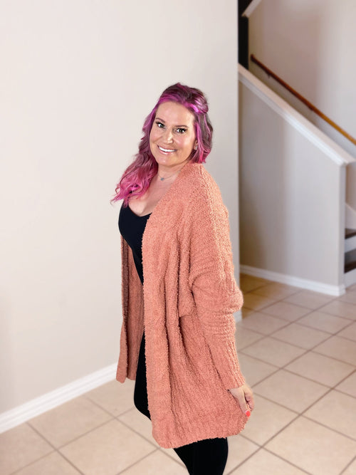 Teddy Bear Cardigan in Coral sherpa misty bd side view